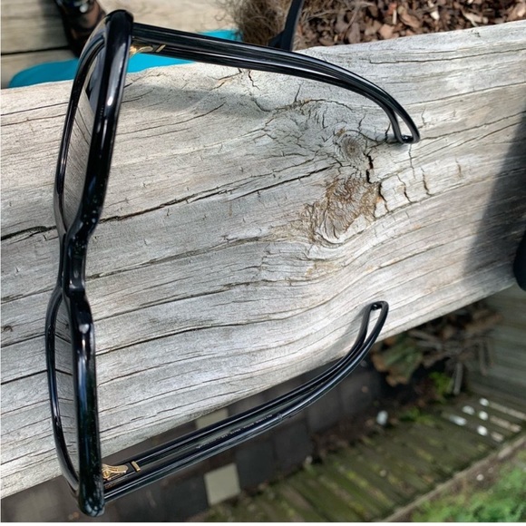 Givenchy Square oversized Sunglasses 55 mm - Picture 2 of 9